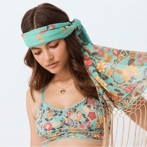 Spell and the Gypsy Hendrix Tasseled Scarf in Sky - NWT